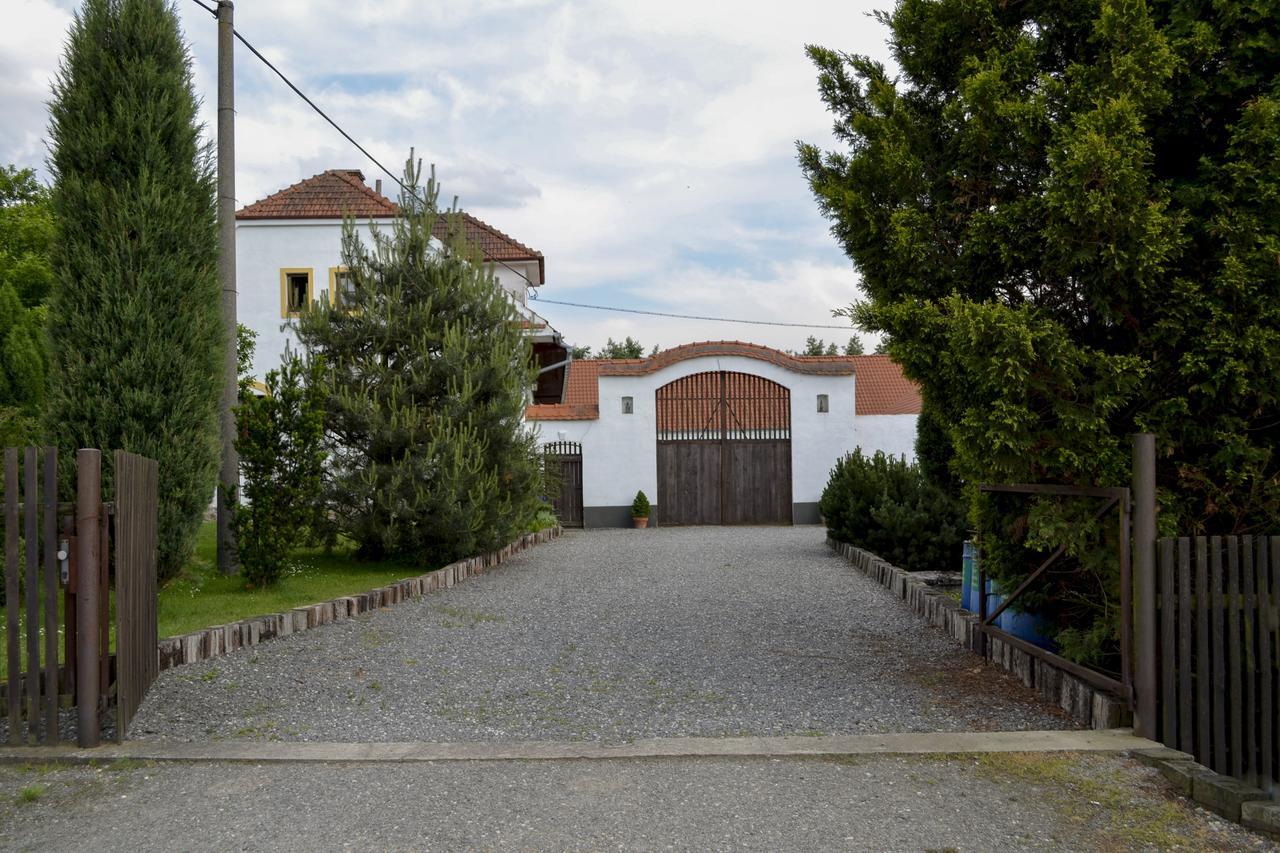 Blazkuv Statek Daire Malsice Dış mekan fotoğraf