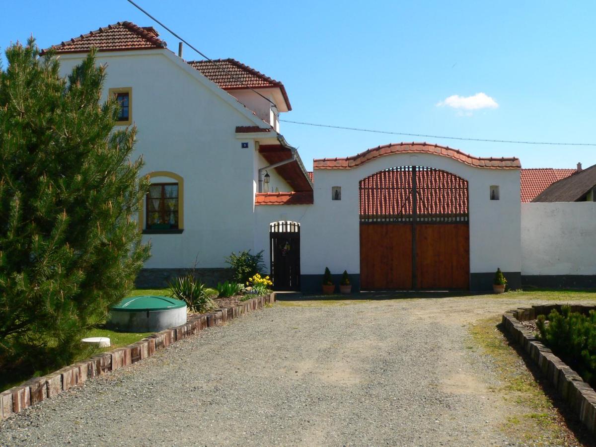 Blazkuv Statek Daire Malsice Dış mekan fotoğraf